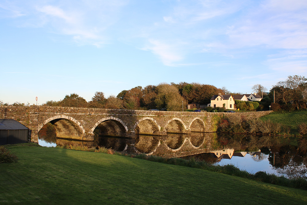 Golden sunset over the Ilen River in Skibbereen, West Cork.